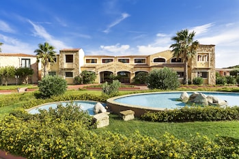 colonna resort a colonna luxury beach hotel porto cervo