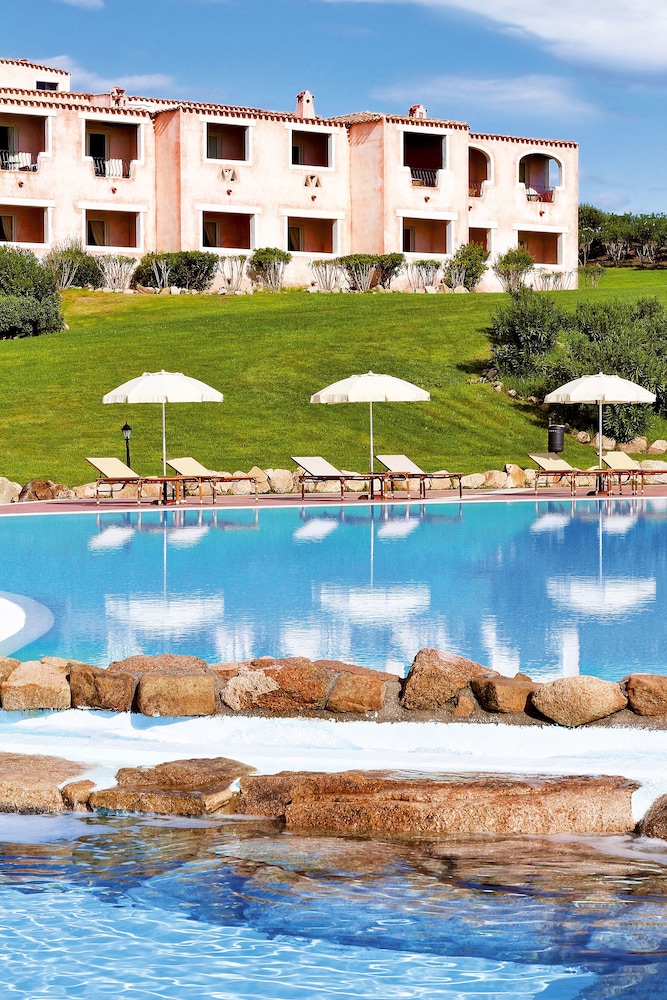 colonna resort a colonna luxury beach hotel porto cervo