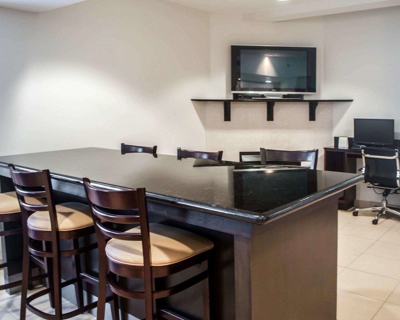 quality inn conway northwest