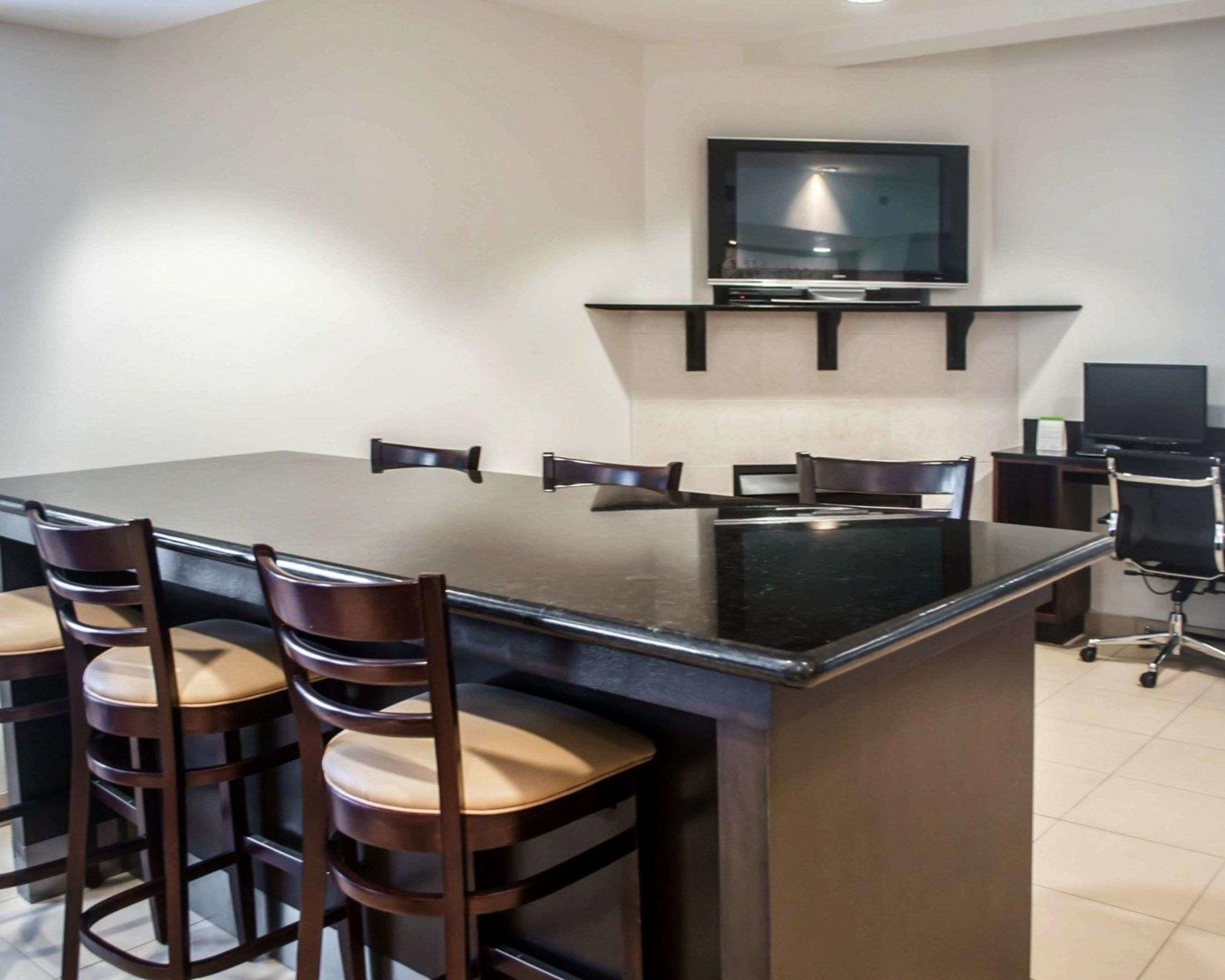 quality inn conway northwest