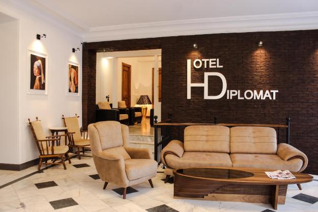 hotel diplomat