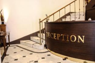 hotel diplomat