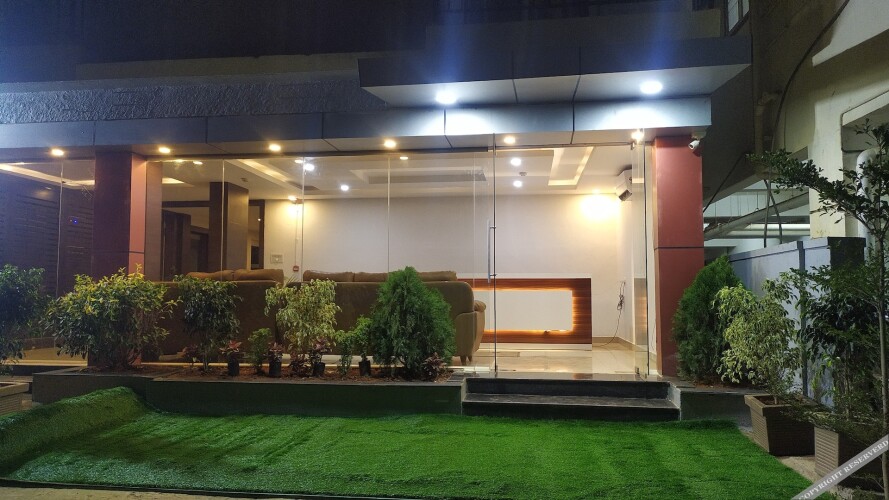 suraksha stay itpl hotel