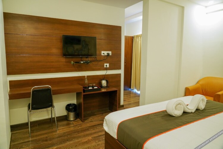 suraksha stay itpl hotel