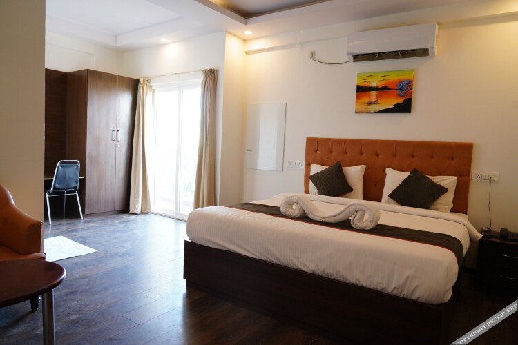 suraksha stay itpl hotel