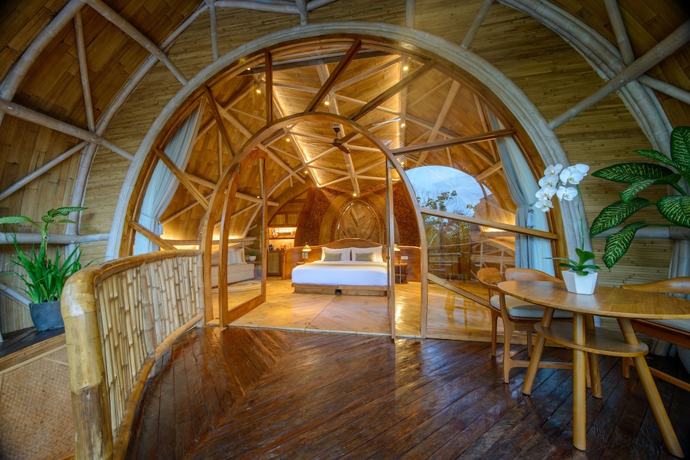 ulaman eco luxury resort