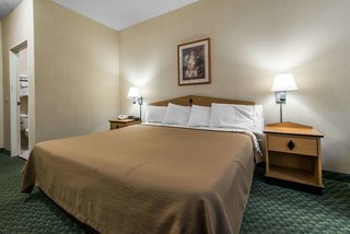 Econo Lodge Airport,El Paso County>>Colorado Springs,2 star