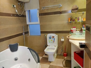 mount view double bed by aparna bienvenue