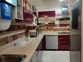 Mount View Double-Bed By Aparna Bienvenue,Panchkula>>Chandigarh,3.5 star