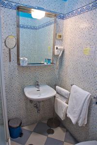 hotel carmel roma