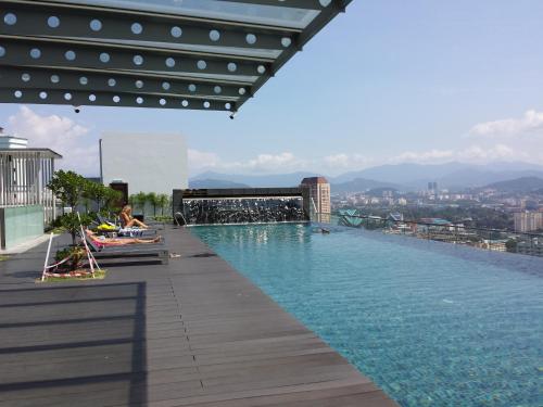 the best klcc view regalia residences