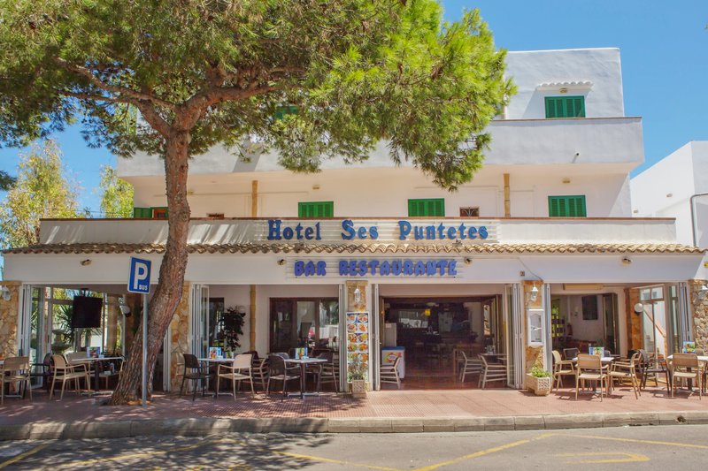 hotel ses puntetes
