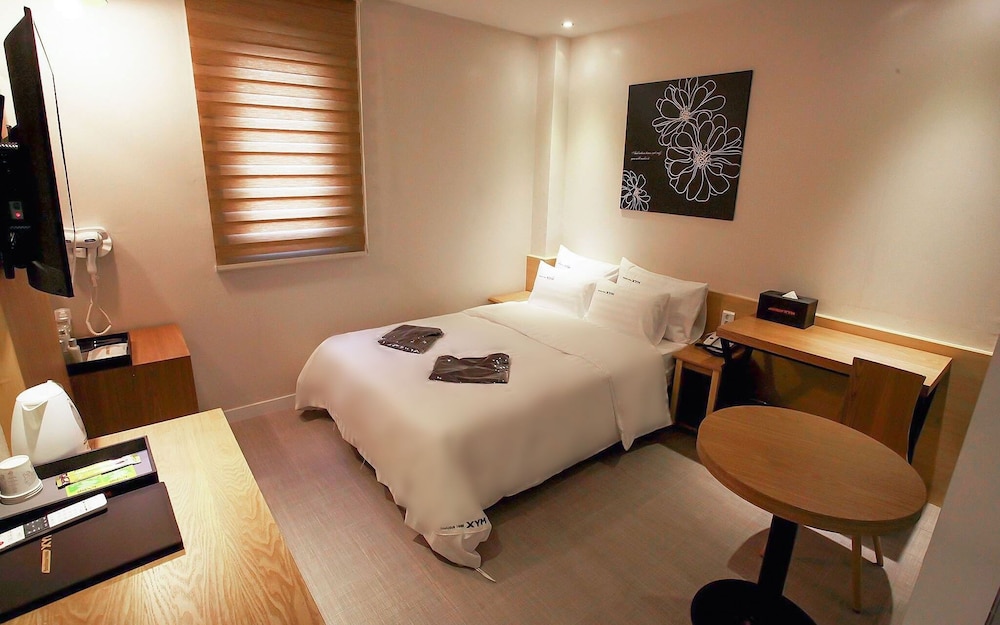 icheon boutique xym