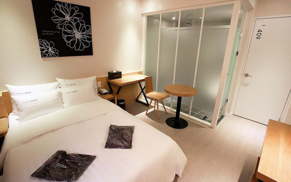 icheon boutique xym