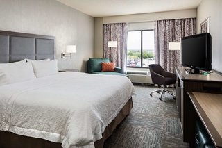 hampton inn council bluffs