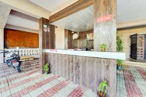 flagship hotel sai residenci