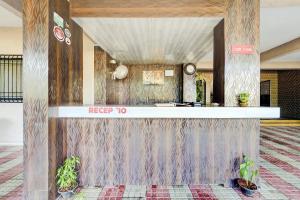 flagship hotel sai residenci