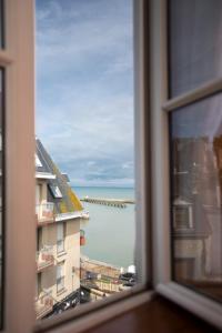 Hotel De Calais,Le Treport>>Dieppe,2 star