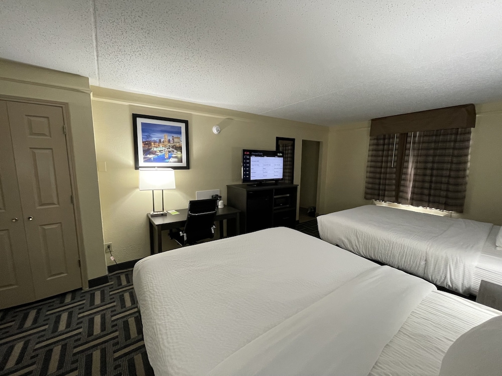 la quinta inn by wyndham indianapolis airport lynhurst