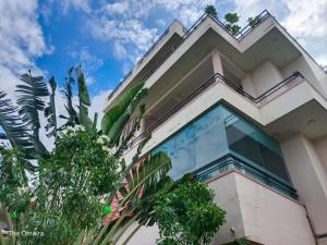 hotel the omaira