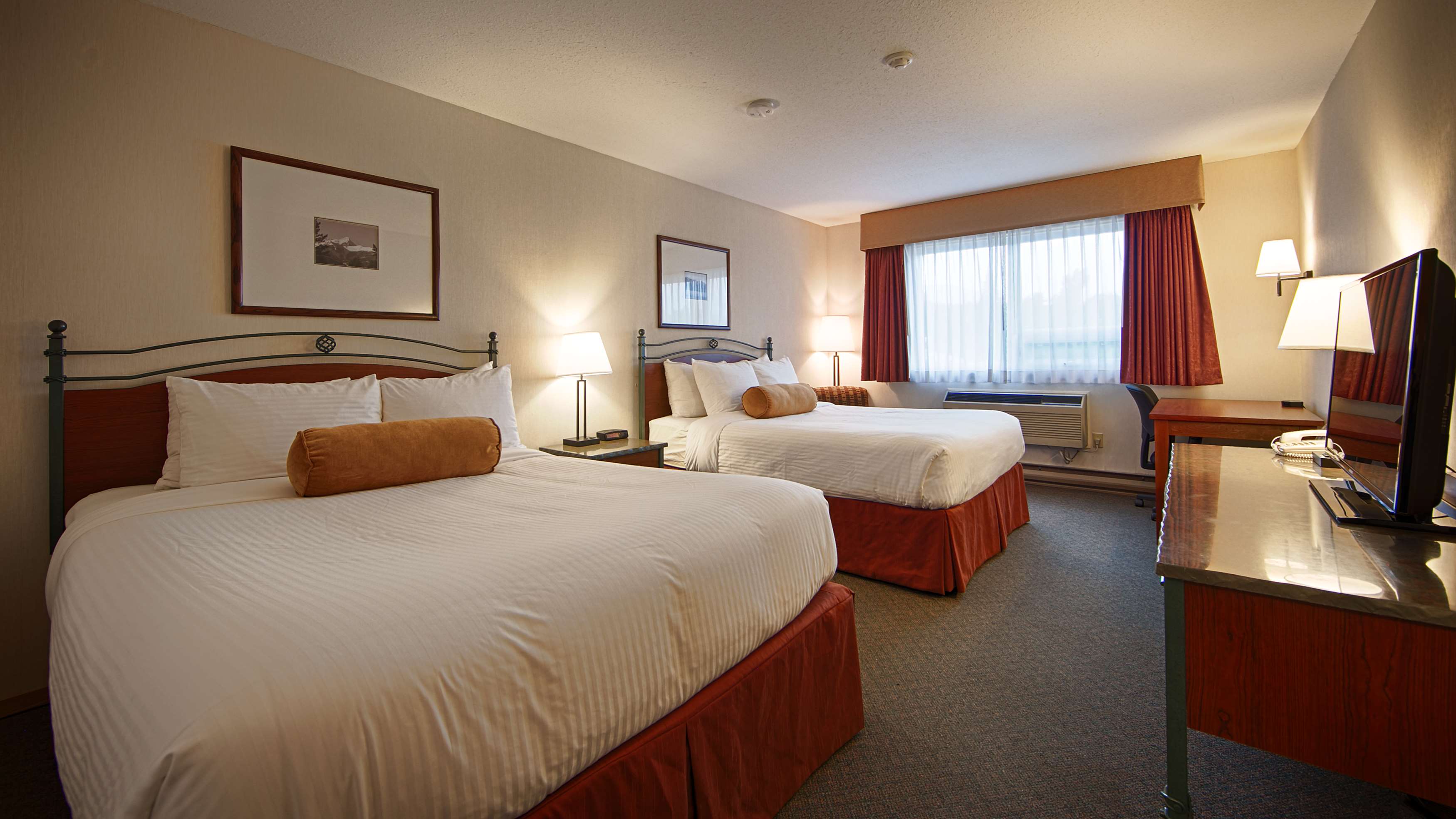 invermere inn