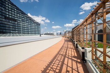 apartments in sky tower
