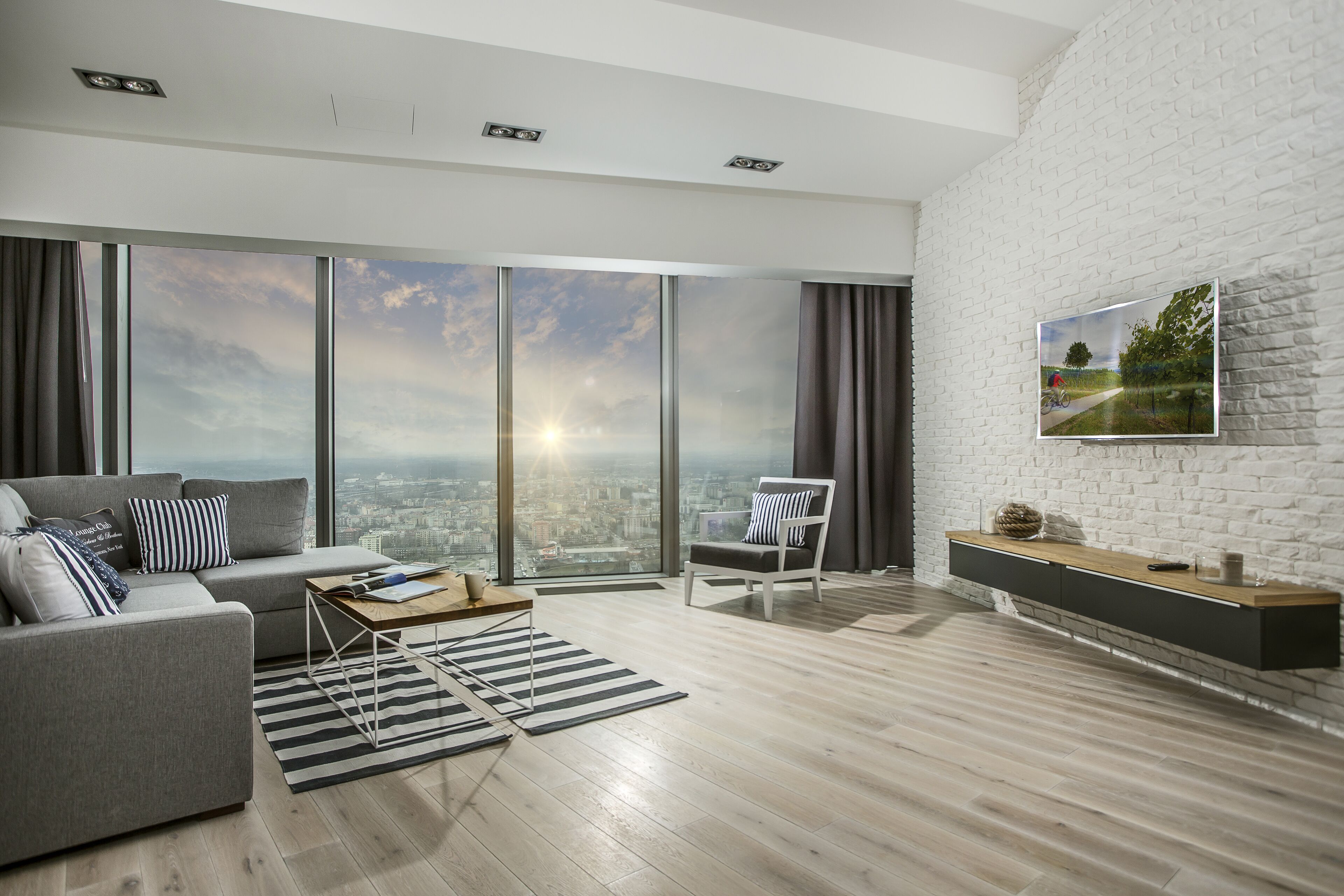apartments in sky tower