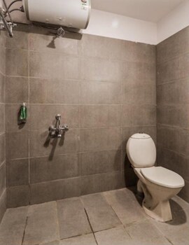 hotel satya townhouse