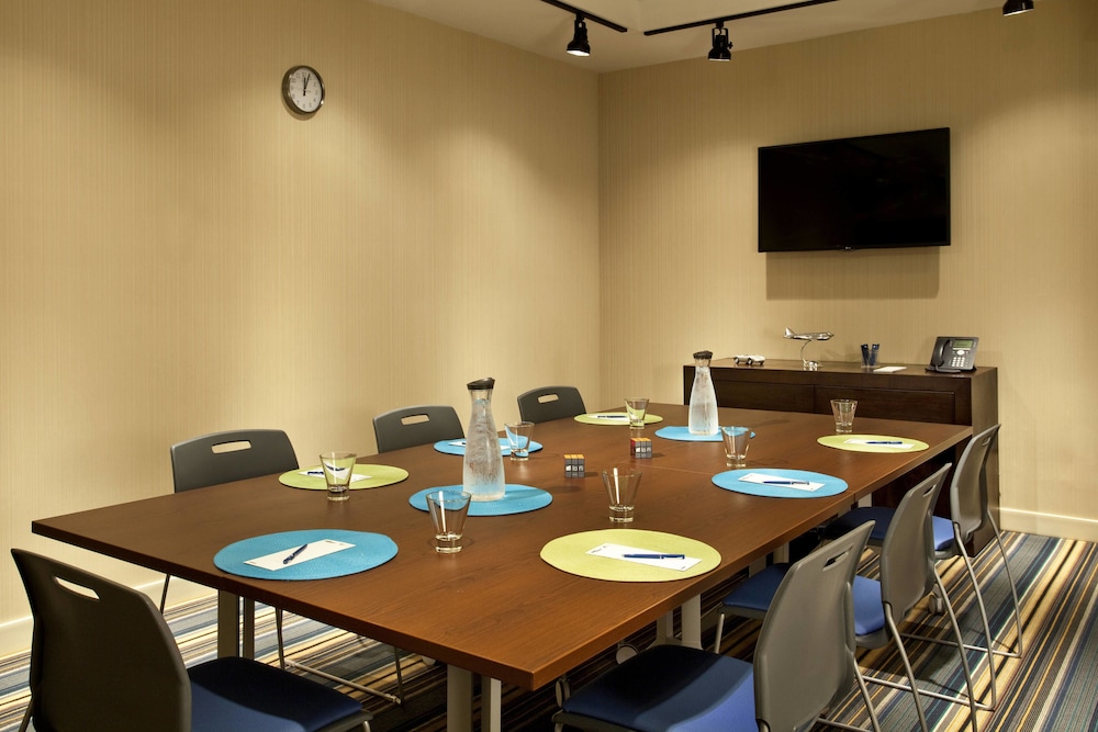 aloft manhattan downtown financial district