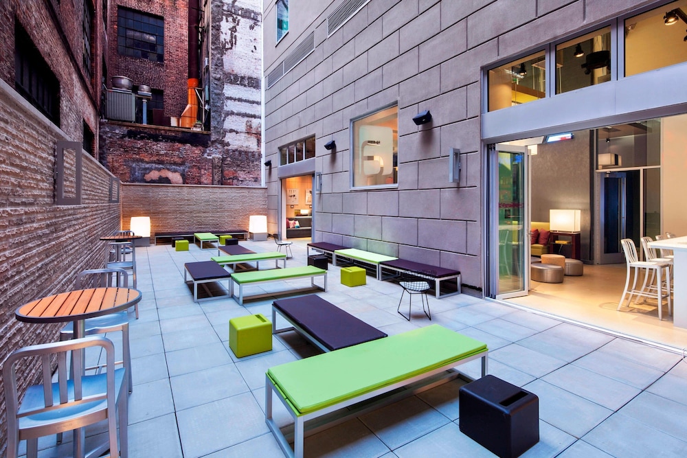 aloft manhattan downtown financial district