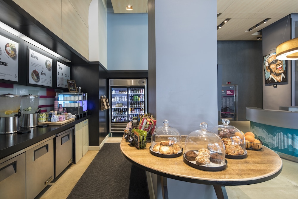 aloft manhattan downtown financial district