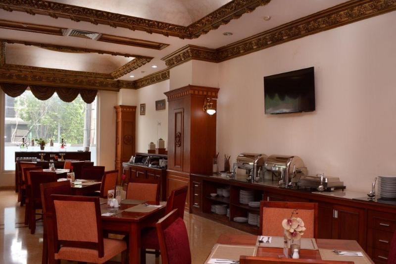 quds royal hotel surabaya