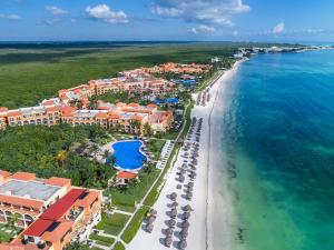 ocean coral and turquesa all inclusive