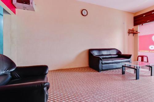 Spot On Hotel Chirag's,Pedda Ambarpet>>Hyderabad,3 star