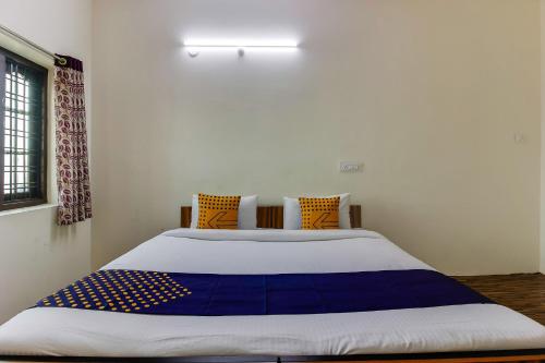 Spot On Hotel Chirag's,Pedda Ambarpet>>Hyderabad,3 star
