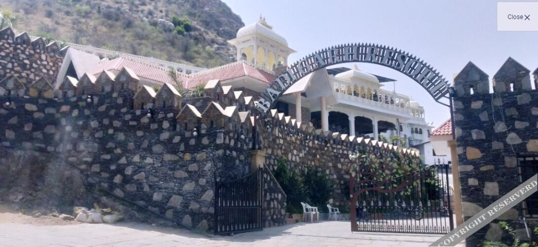 badigarh palace resort