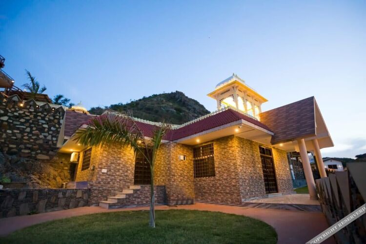 badigarh palace resort