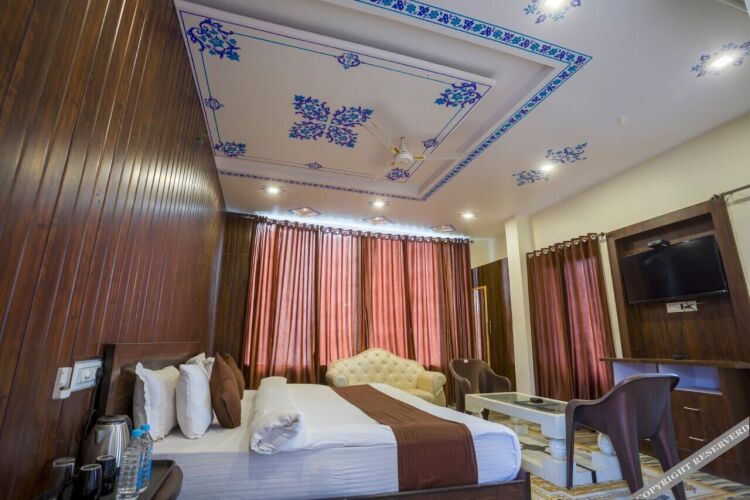 badigarh palace resort