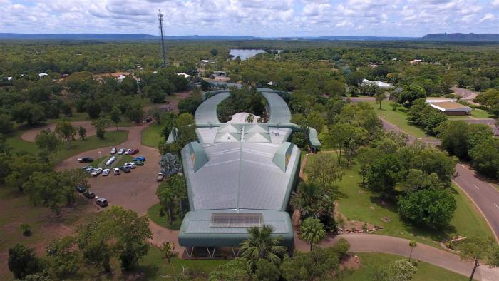 mercure kakadu crocodile hotel