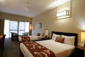 mercure kakadu crocodile hotel