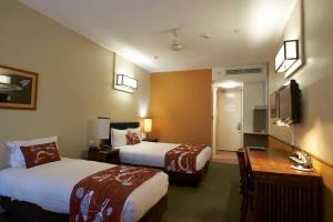 mercure kakadu crocodile hotel