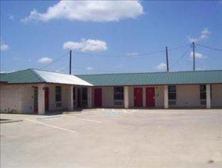 Oyo Hotel Jacksboro Tx - Fort Richardson,Bridgeport>>Bowie,2 star