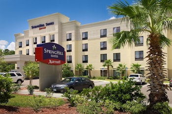 springhill suites by marriott jacksonville north i 95 area