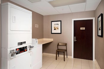springhill suites by marriott jacksonville north i 95 area