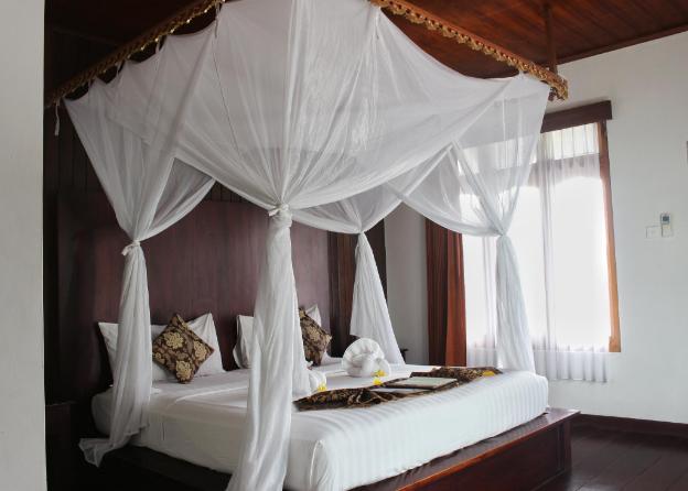saren indah hotel