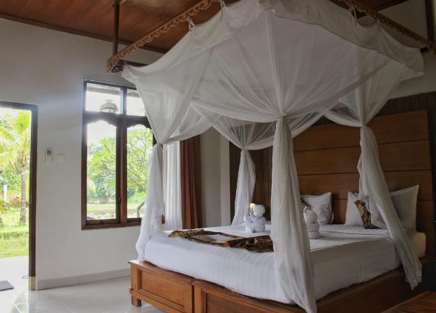 saren indah hotel
