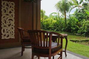 saren indah hotel