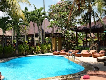 saren indah hotel