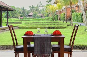 saren indah hotel