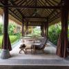 saren indah hotel